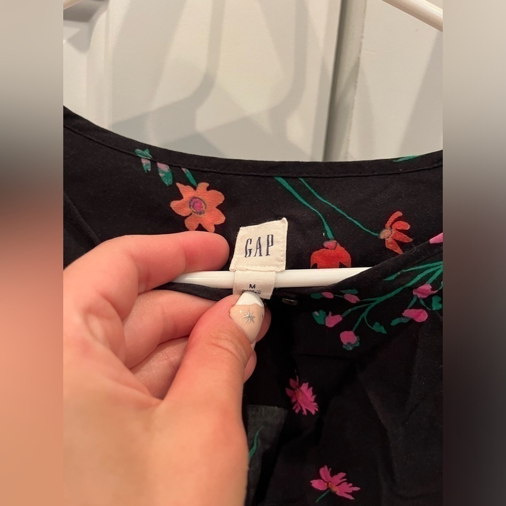 Gap Floral Long sleeve Medium Black - Picture 3 of 4